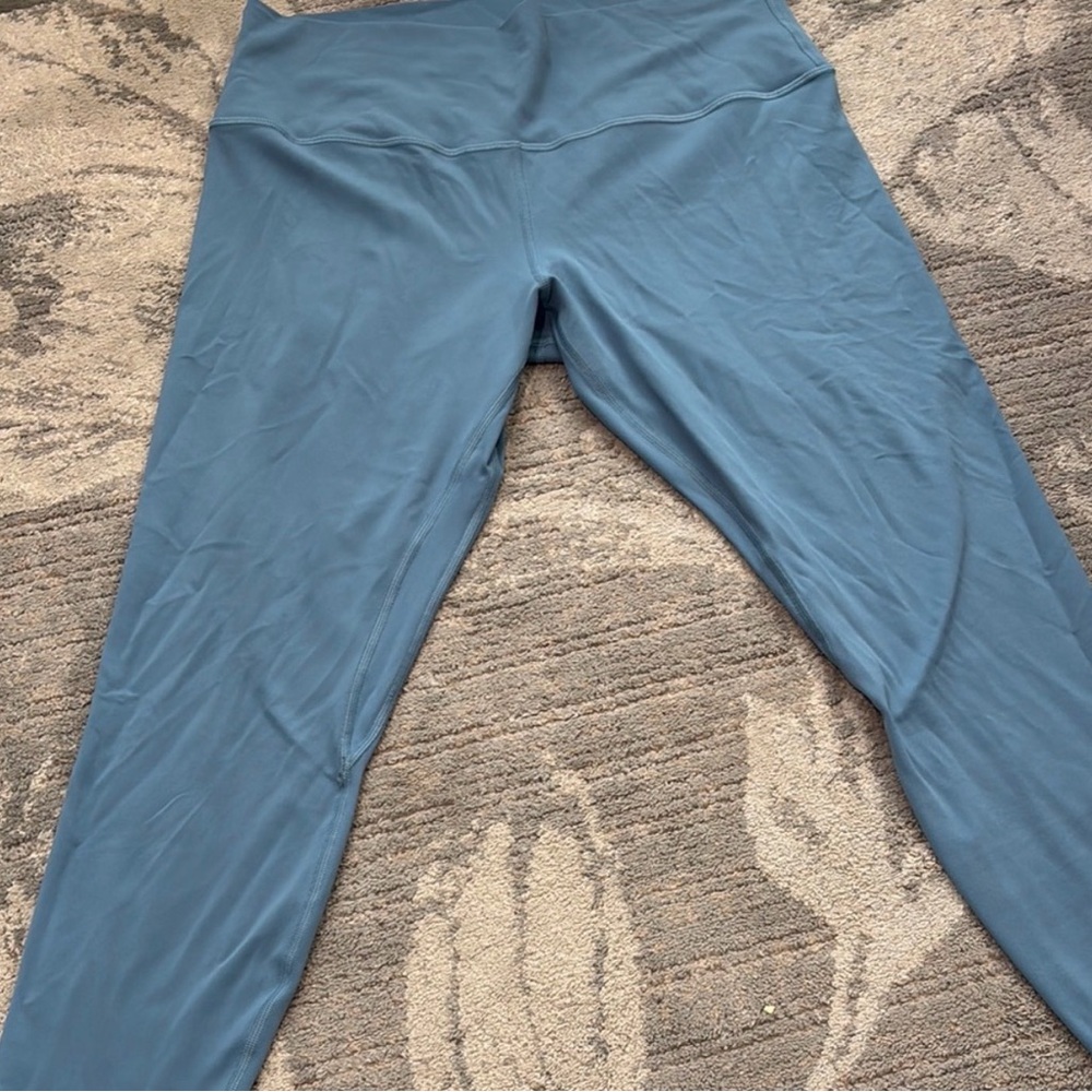 lululemon athletica Blue Leggings size 6